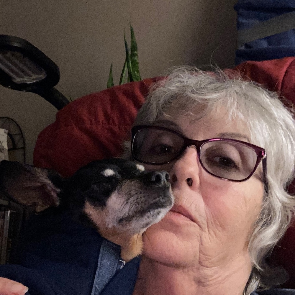 Meet your Posher, Christine